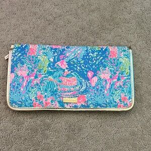 Lilly Pulitzer Vibrant Blue and Pink Travel Folio